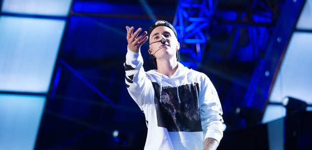 Justin Bieber performs What Do You Mean? live in C