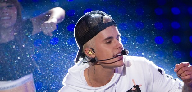 Justin Bieber performs What Do You Mean? live in C