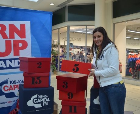 Were you pap'd by the Capital Street Stars?
