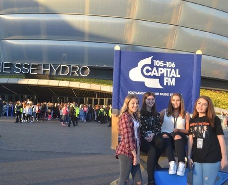 Were you pap'd by the Capital Street Stars?