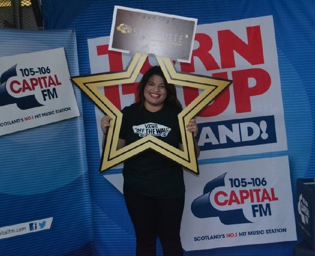 Were you pap'd by the Capital Street Stars?