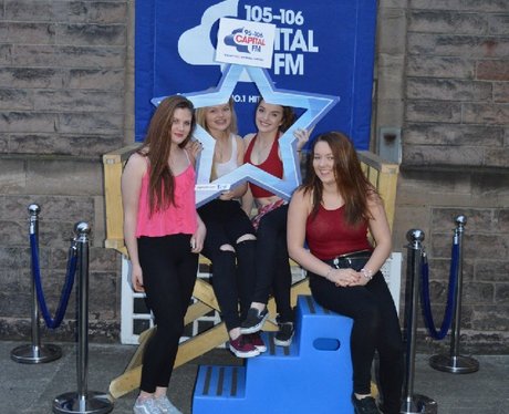 Were you pap'd by the Capital Street Stars?