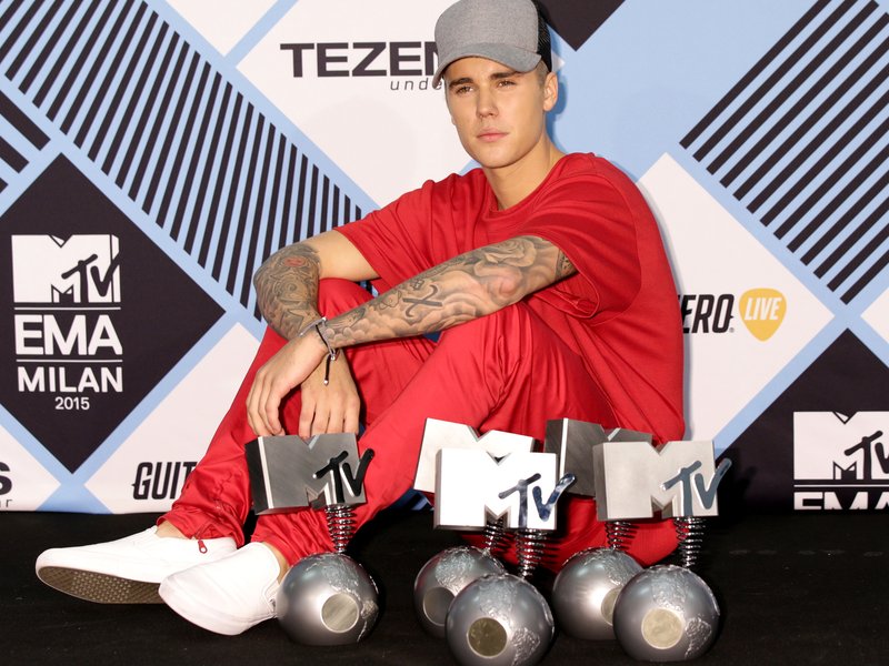Justin Bieber MTV EMAs 2015