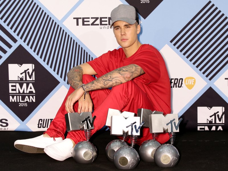 Justin Bieber MTV EMAs 2015