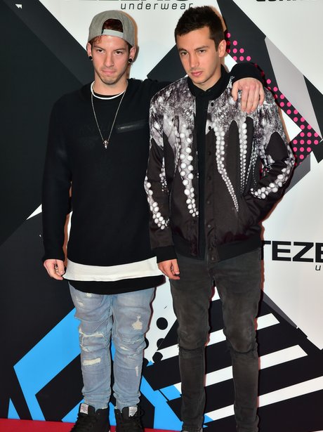 Twenty One Pilots MTV EMA's Red Carpet 2015