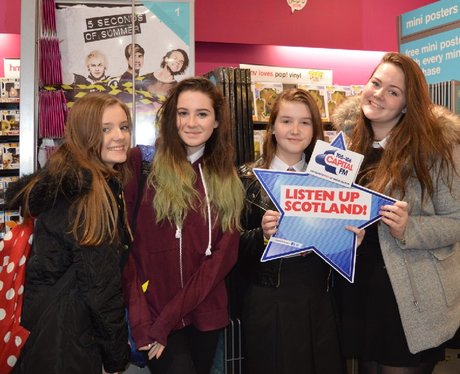 Were you pap'd by the Capital Street Stars?