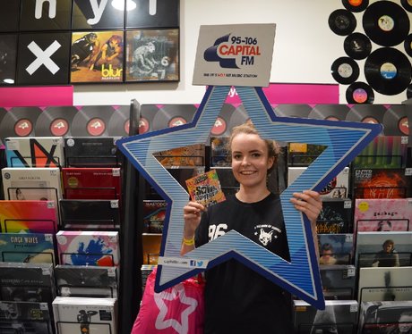 Were you pap'd by the Capital Street Stars?