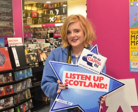 Were you pap'd by the Capital Street Stars?
