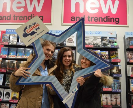 Were you pap'd by the Capital Street Stars?