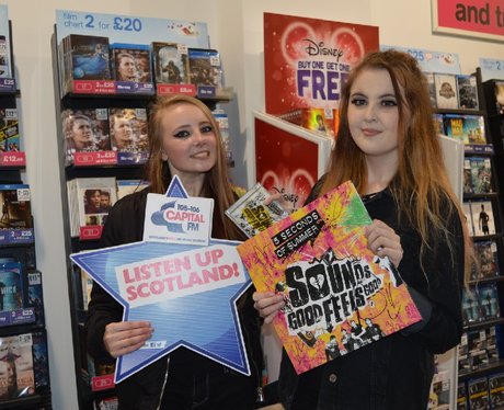 Were you pap'd by the Capital Street Stars?