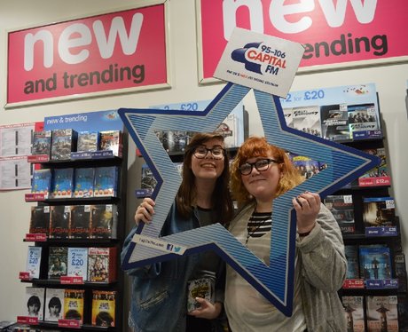 Were you pap'd by the Capital Street Stars?