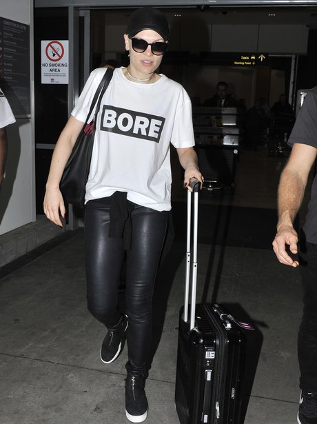 Jessie J Slogan T Shirt Airport