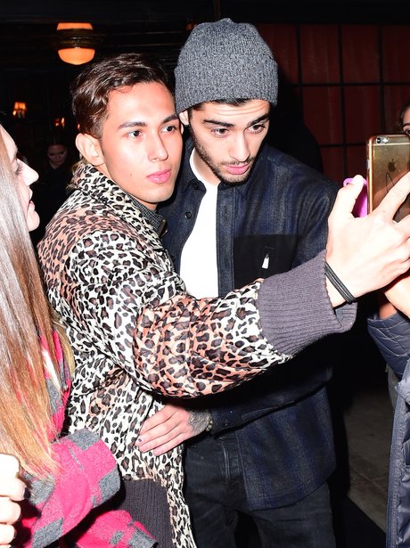 Zayn Mallik Selfie Fan