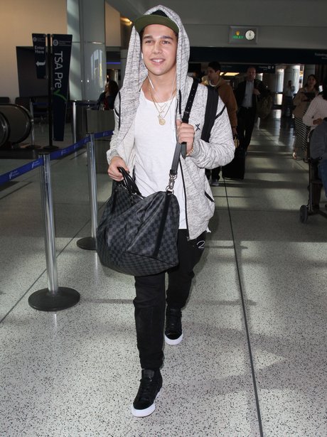 Austin Mahone Airport