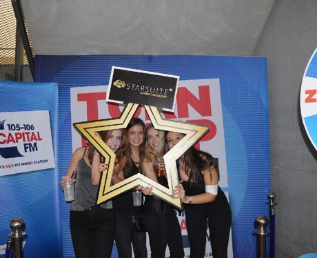 Were you pap'd by the Capital Street Stars?