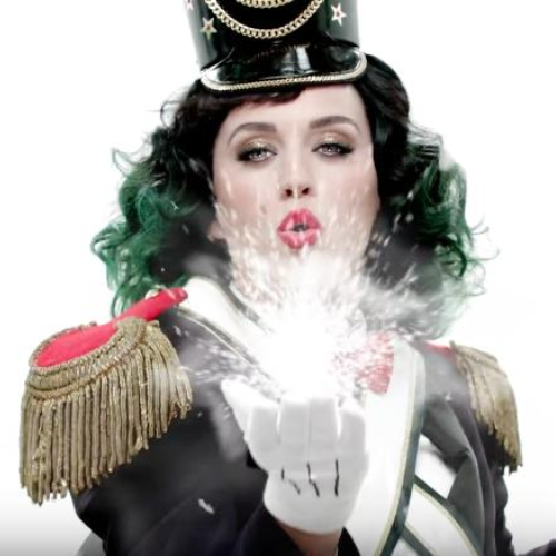 Katy Perry Christmas Commercial 2022 Watch: Katy Perry Releases Her Christmas Song & Ad – Get Ready To Feel  Seriously... - Capital