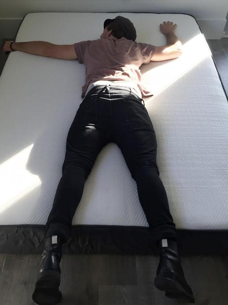 5 Seconds Of Summer Ashton Irwin Instagram