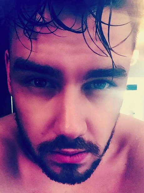 1d S Liam Payne S Got Some Serious Selfie Game Lately This Week S Must See Capital