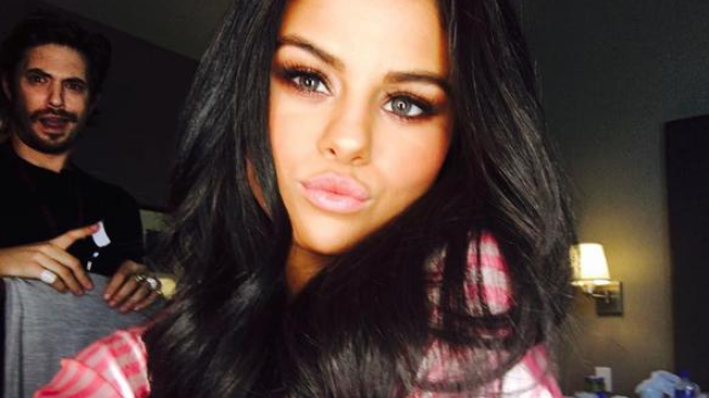 Selena Gomez Selfie Instagram
