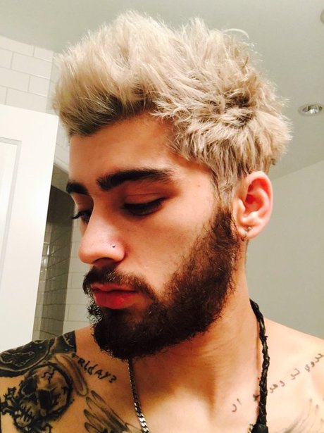 Zayn Malik Beard Selfie
