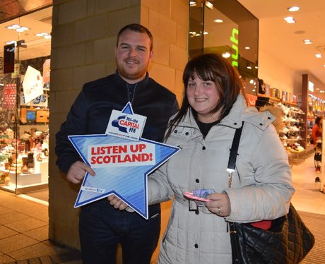 Were you pap'd by the Capital Street Stars?