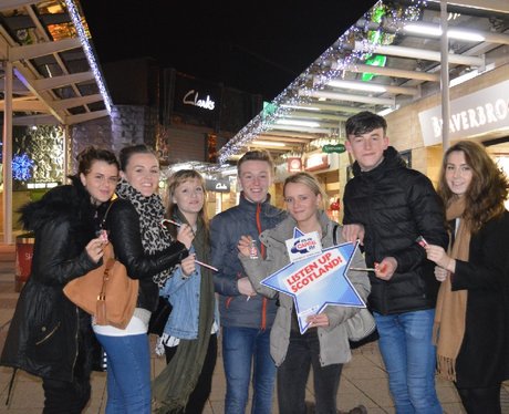 Were you pap'd by the Capital Street Stars?