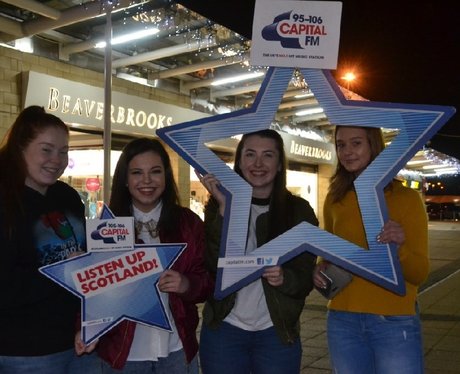 Were you pap'd by the Capital Street Stars?
