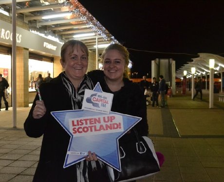 Were you pap'd by the Capital Street Stars?