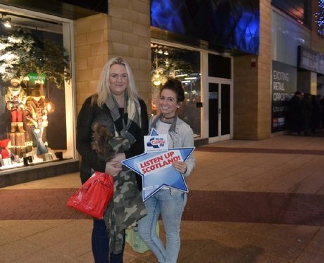 Were you pap'd by the Capital Street Stars?