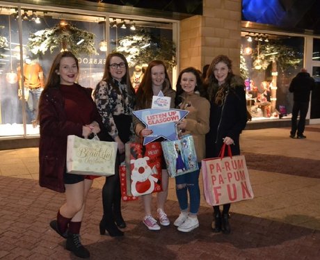 Were you pap'd by the Capital Street Stars?