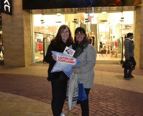 Were you pap'd by the Capital Street Stars?