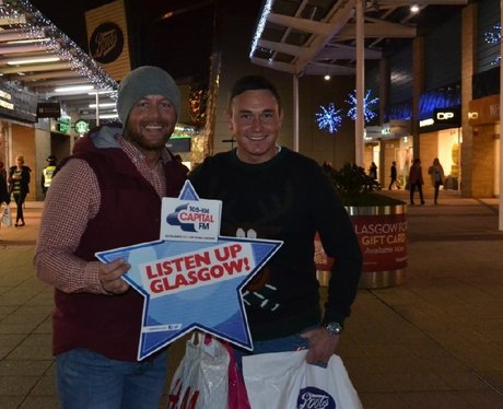 Were you pap'd by the Capital Street Stars?