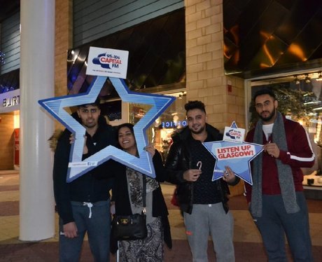 Were you pap'd by the Capital Street Stars?