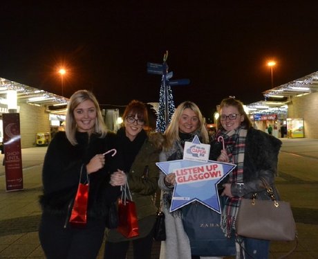 Were you pap'd by the Capital Street Stars?