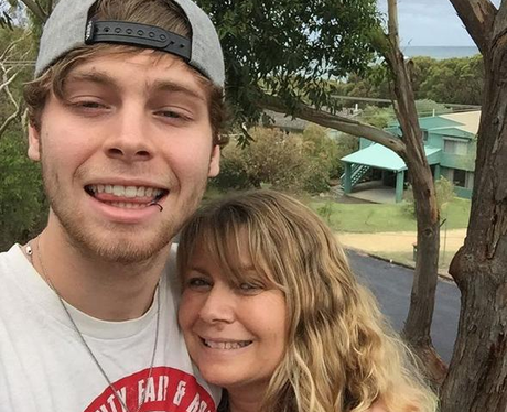 5 Seconds Of Summer Luke Hemmings Mum Instagram