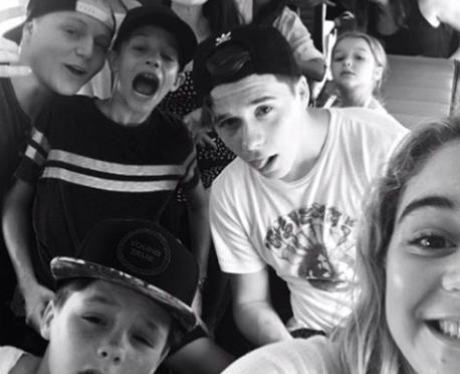 Brooklyn Beckham Family Selfie Instagram