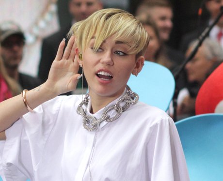 Miley Cyrus Hair Transformation