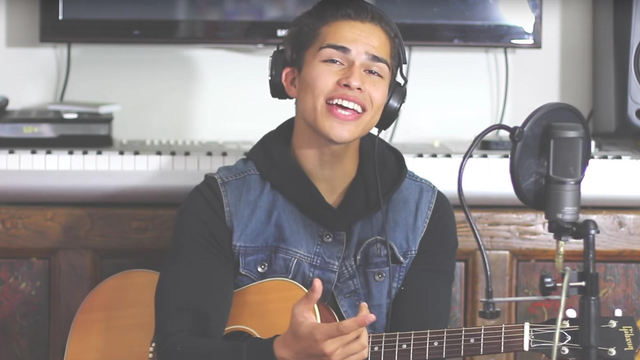 Alex Aiono