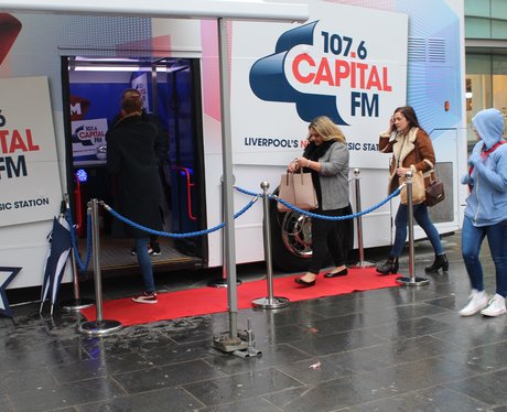 Capital Glam Bus 05/02/2016