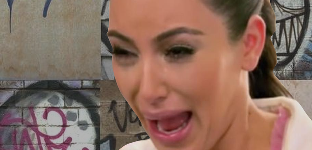 Kim Kardashian Crying At Grafitti