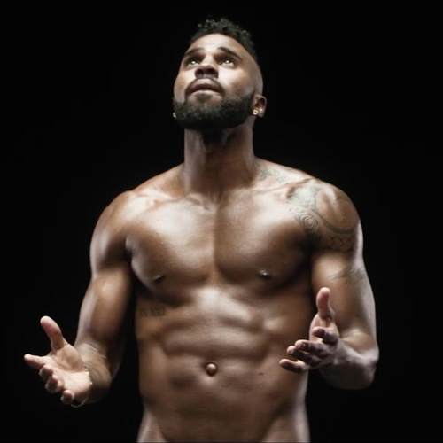 Jason Derulo shows off ripped NAKED body in very racy 