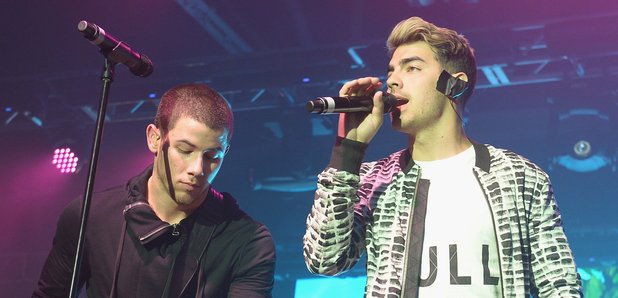 Joe Jonas & Nick Jonas Performing Together