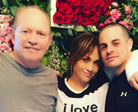 J.Lo spends Valentine's Day with Casper Smart and her DAD.