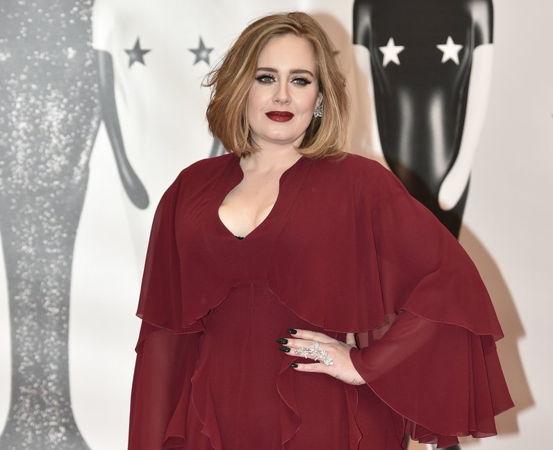 Adele Red Carpet Arrival Brit Awards 2016