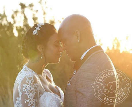 Ne-yo marries Crystal Renay