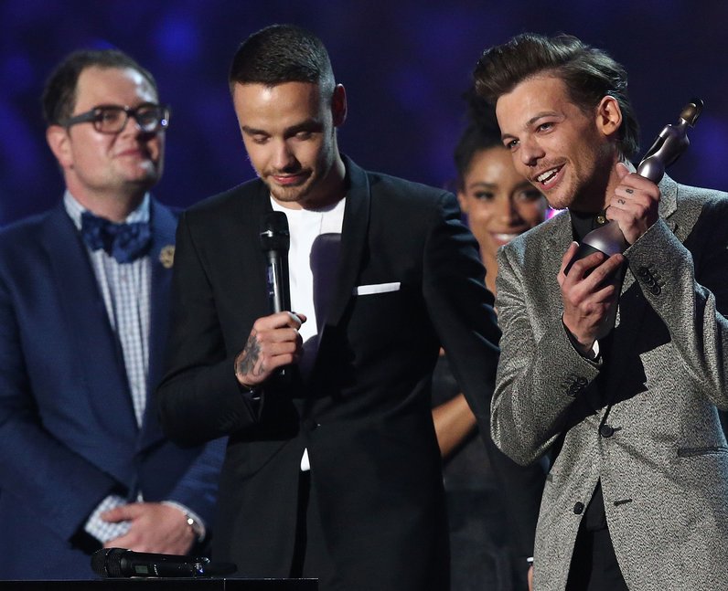 One Direction Song of the Year The Brits 2016