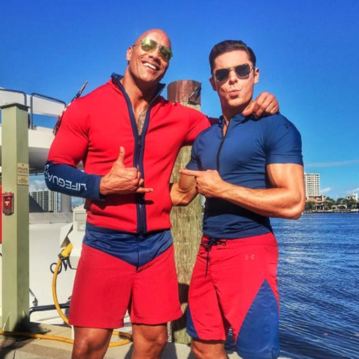 Zac Efron Wears Capri Pants for 'Baywatch' SlowMo Marathon: Photo