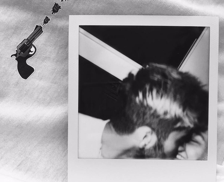 Zayn Malik Gigi Hadid Selfie Poloroid Instagram