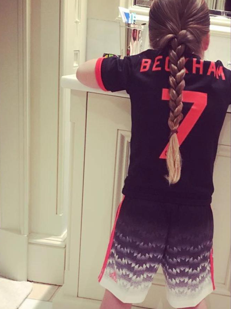 David Beckham's daughter, Harper in Man United kit