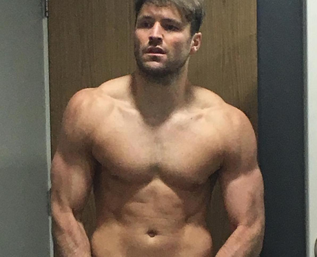 Mark Wright shows off huge new size
